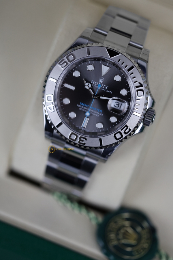 Rolex Yacht-Master 40 mm Rolesium Slate Dial 126622