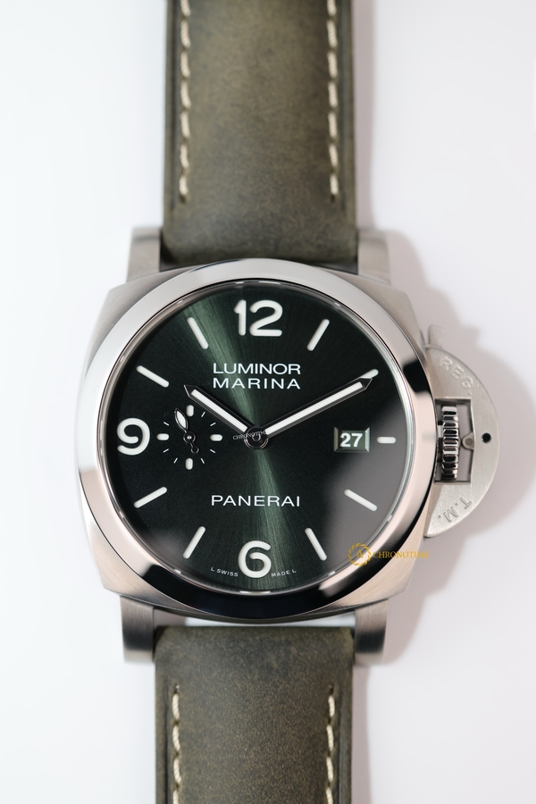 Panerai Luminor Marina Titanio Green Dial 44 mm PAM03325 - Швейцарские часы Panerai Luminor Marina Titanio Green Dial 44 mm PAM03325