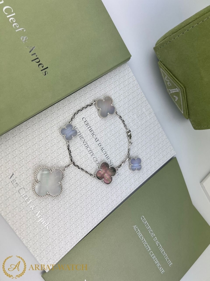 Браслет Van Cleef & Arpels Magic Alhambra, 5 мотивов