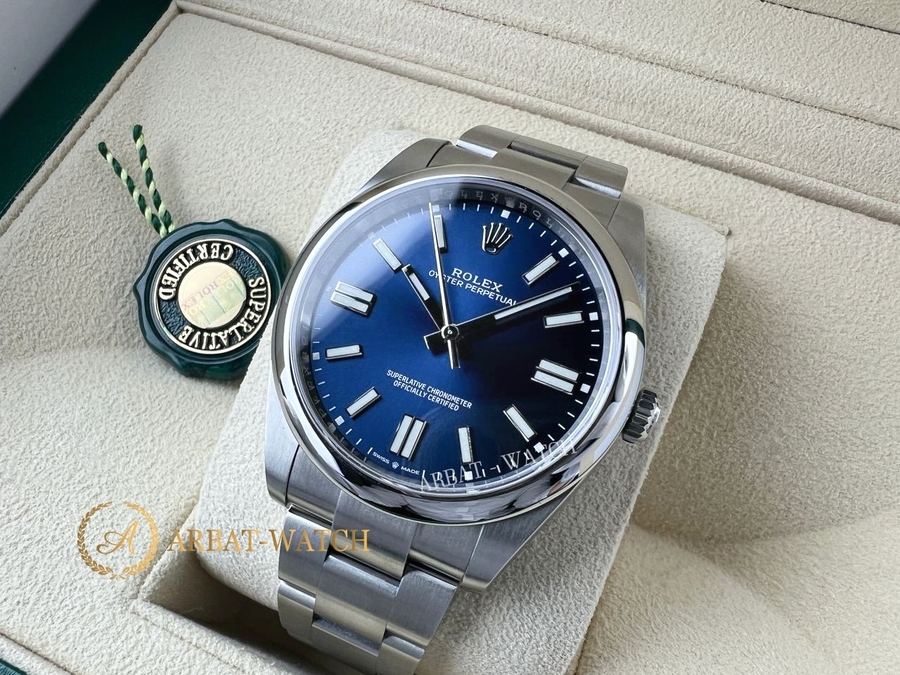 Rolex Oyster Perpetual 41 mm 124300 Blue DIal