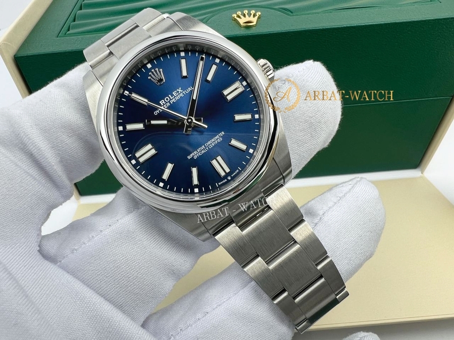 Rolex Oyster Perpetual 41 mm 124300 Blue DIal