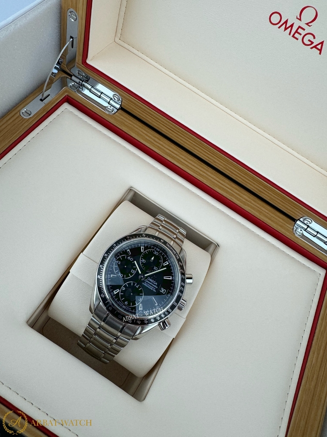 Omega Speedmaster Date Chronograph 40 mm - Швейцарские часы Omega Speedmaster Date Chronograph 40 mm