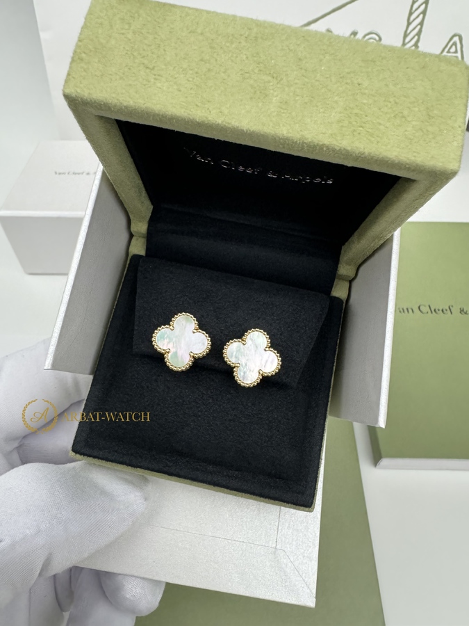 Серьги Van Cleef & Arpels Vintage Alhambra Pearl Yellow Gold