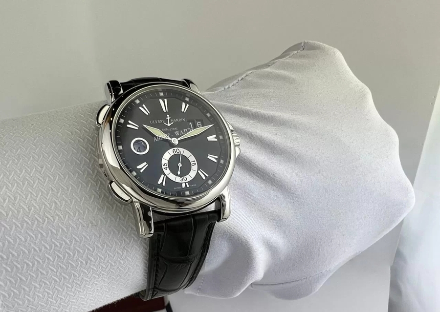 Ulysse Nardin Dual Time Black Dial 42 mm 243-55