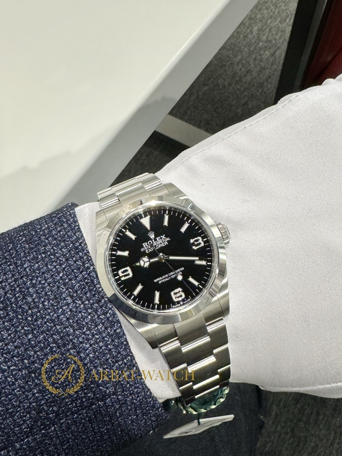 Rolex Explorer 40 mm Oystersteel Black Dial 224270