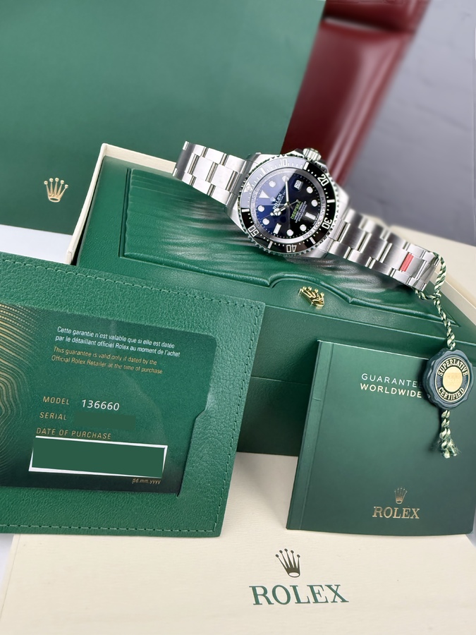 Rolex Sea-Dweller Deepsea D-Blue Dial 44 мм 136660 