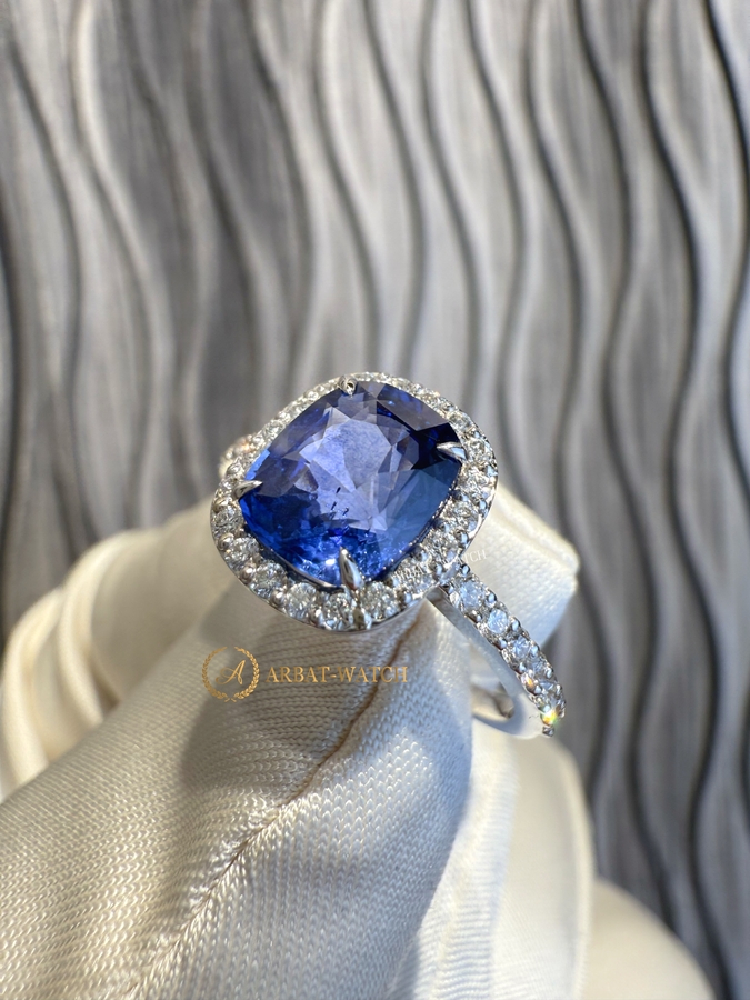 Кольцо Natural Sapphire «Cornflower» 2,90 ct. 18k White Gold Diamonds