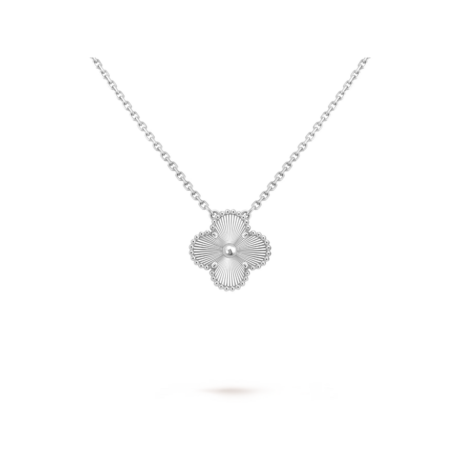 Подвеска Van Cleef & Arpels Vintage Alhambra Guilloche Rhodium White Gold
