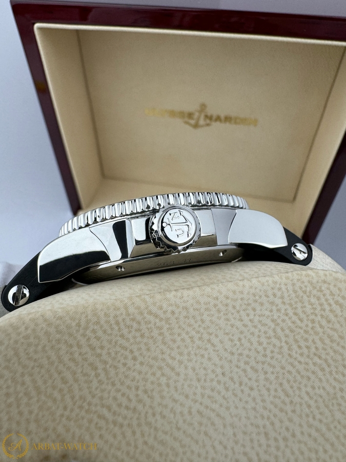 Ulysse Nardin Maxi Marine Diver 42,7 мм 263-33