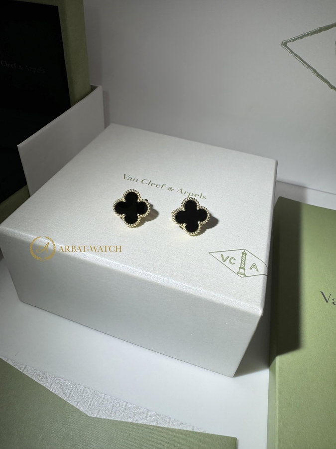Серьги Van Cleef & Arpels Vintage Alhambra Onyx Yellow Gold