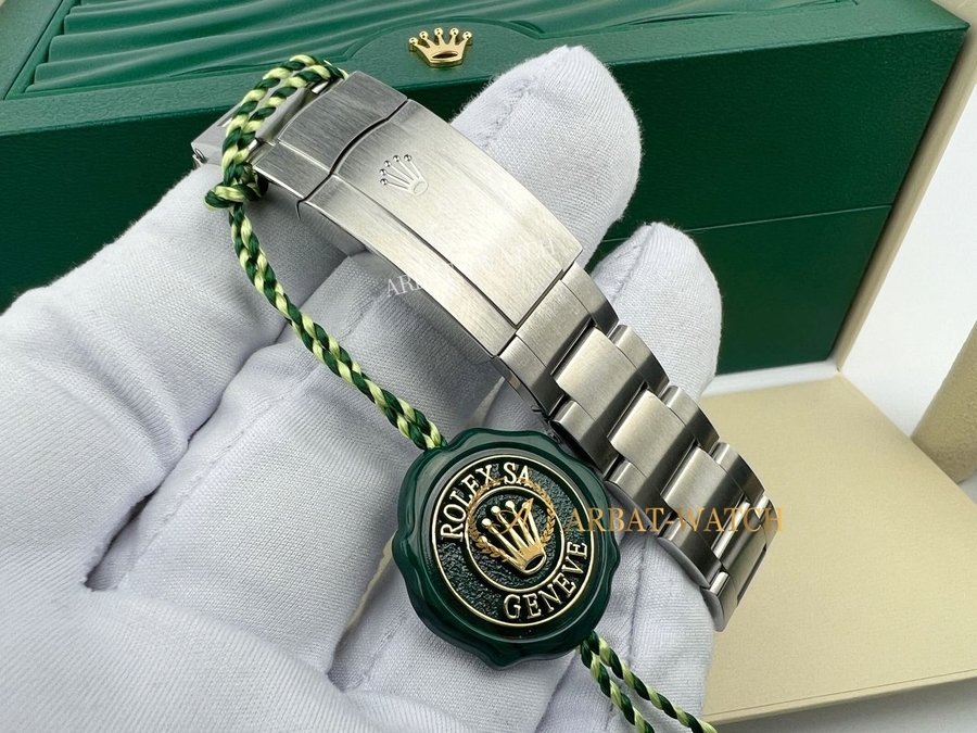 Rolex Oyster Perpetual 41 mm 124300 Blue DIal