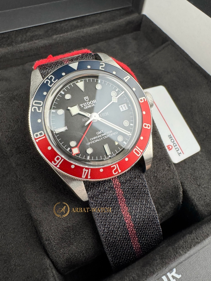 Tudor Black Bay GMT Black Dial 41 mm 79830RB - Швейцарские часы Tudor Black Bay GMT Black Dial 41 mm 79830RB