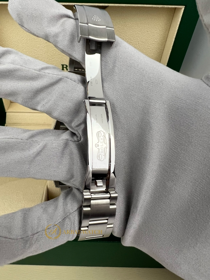Rolex Oyster Perpetual Blue Dial 36 mm 116000
