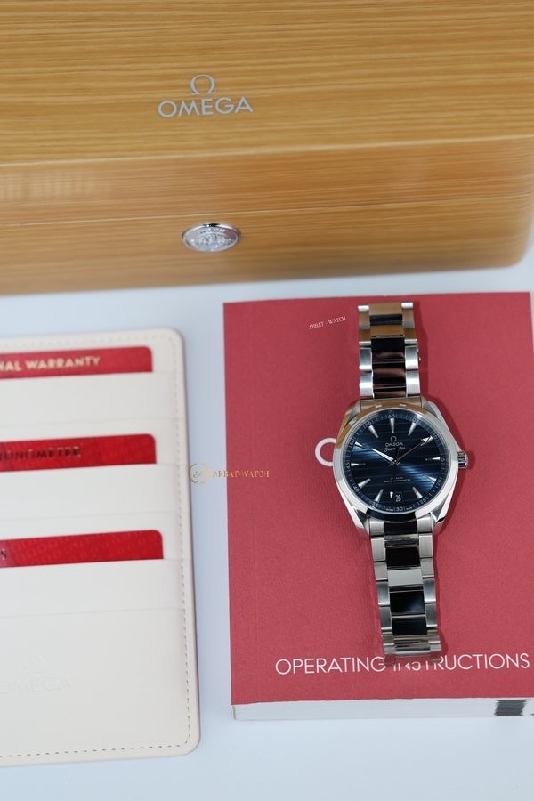 Omega • Seamaster Aqua Terra Blue Dial 41 mm