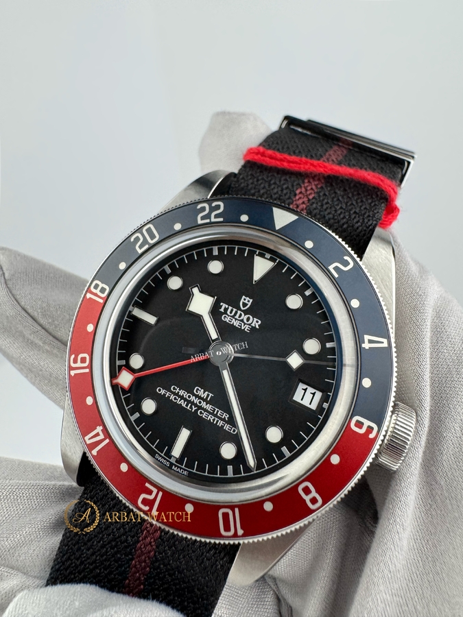 Tudor Black Bay GMT Black Dial 41 mm 79830RB - Швейцарские часы Tudor Black Bay GMT Black Dial 41 mm 79830RB