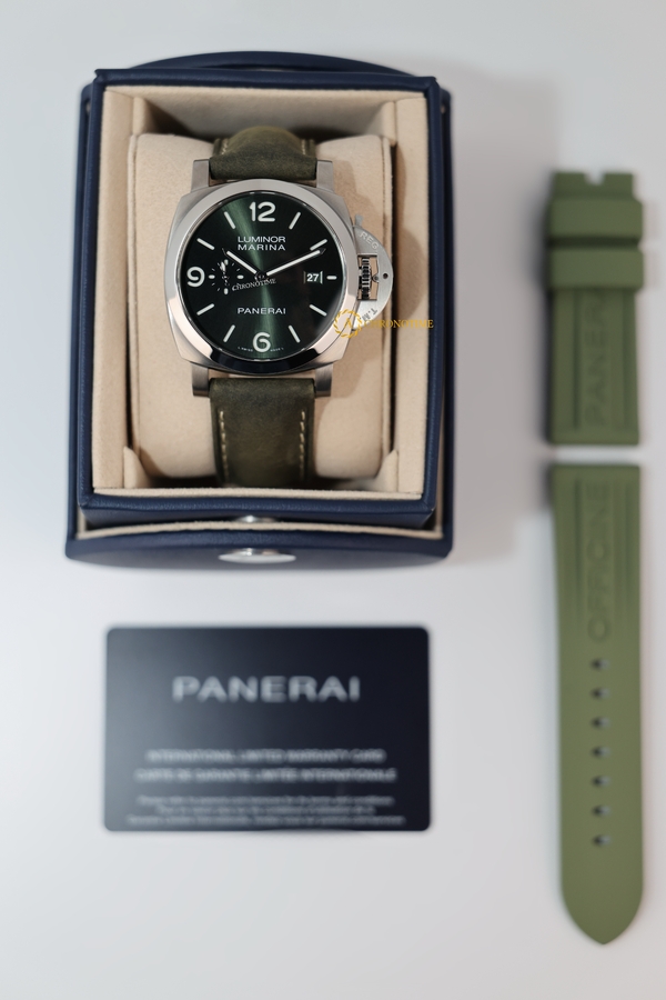 Panerai Luminor Marina Titanio Green Dial 44 mm PAM03325 - Швейцарские часы Panerai Luminor Marina Titanio Green Dial 44 mm PAM03325