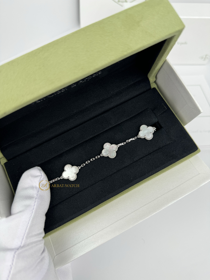 Браслет Van Cleef & Arpels Vintage Alhambra Pearl White Gold 5 мотивов