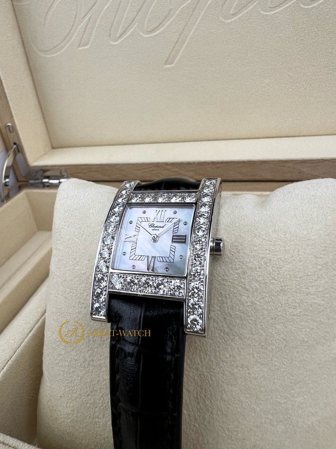 Chopard Your Hour Diamonds 18k White Gold 24 x 36 mm 13/6621 - Швейцарские часы Chopard Your Hour Diamonds 18k White Gold 24 x 36 mm 13/6621