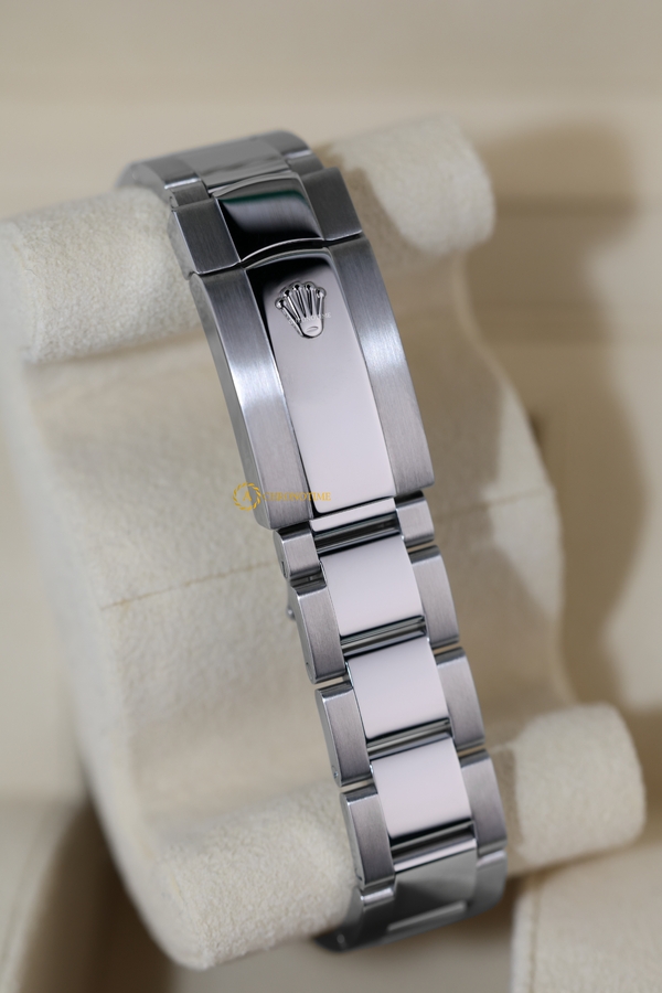 Rolex Milgauss 40 mm Oystersteel Black Dial 116400GV