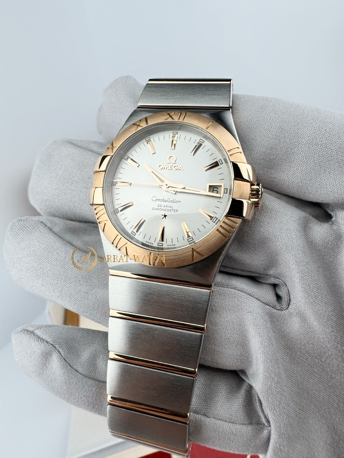 Omega Constellation Co-Axial Chronometer Silver Dial Steel/Rose Gold 35 mm 123.20.35.20.02.001