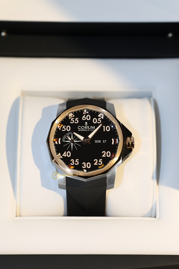 Corum Admirals Cup Competition Black Dial Titanium/Rose Gold 48 mm 947.931.05 - Швейцарские часы Corum Admirals Cup Competition Black Dial Titanium/Rose Gold 48 mm 947.931.05