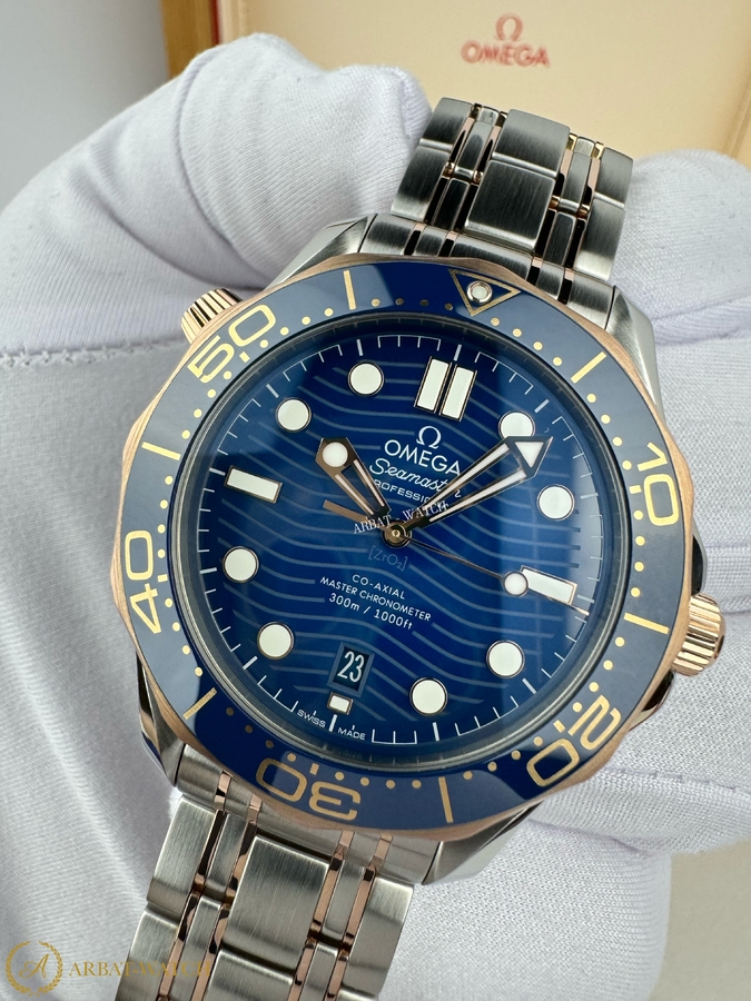 Omega Seamaster Diver 42 mm Blue Dial Bicolor