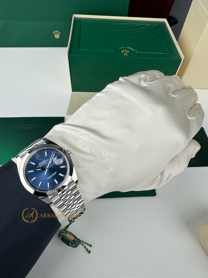 Rolex Datejust 41 mm Oystersteel Bright Blue Dial 126300 Jubilee