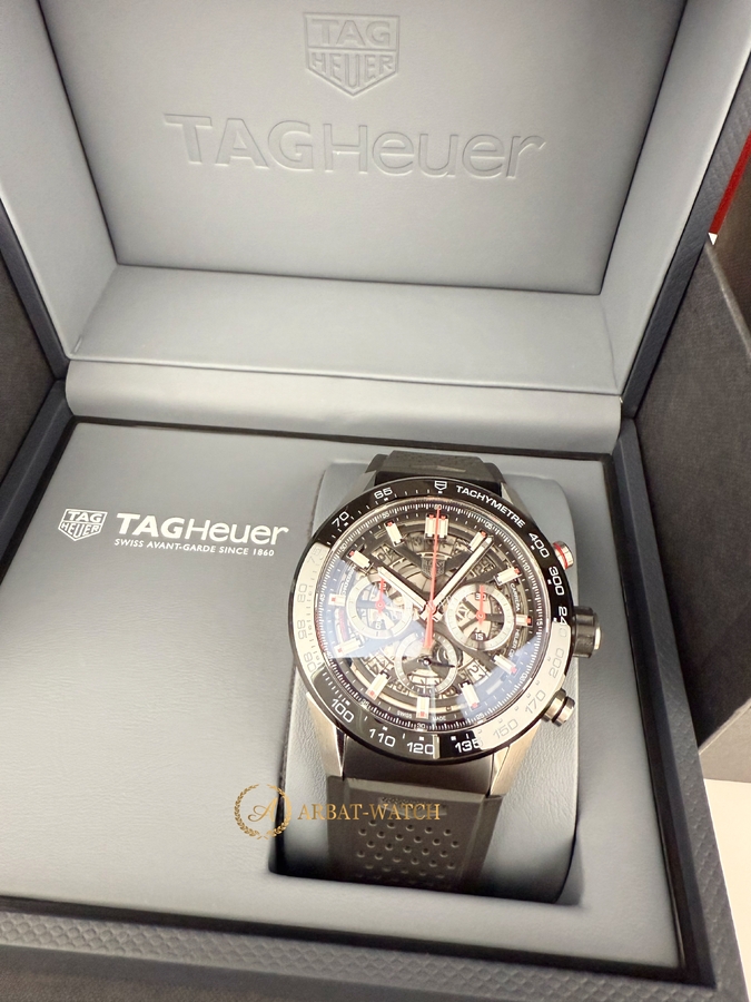 TAG Heuer Carrera Chronograph 45 mm CBG2A10.FT6168