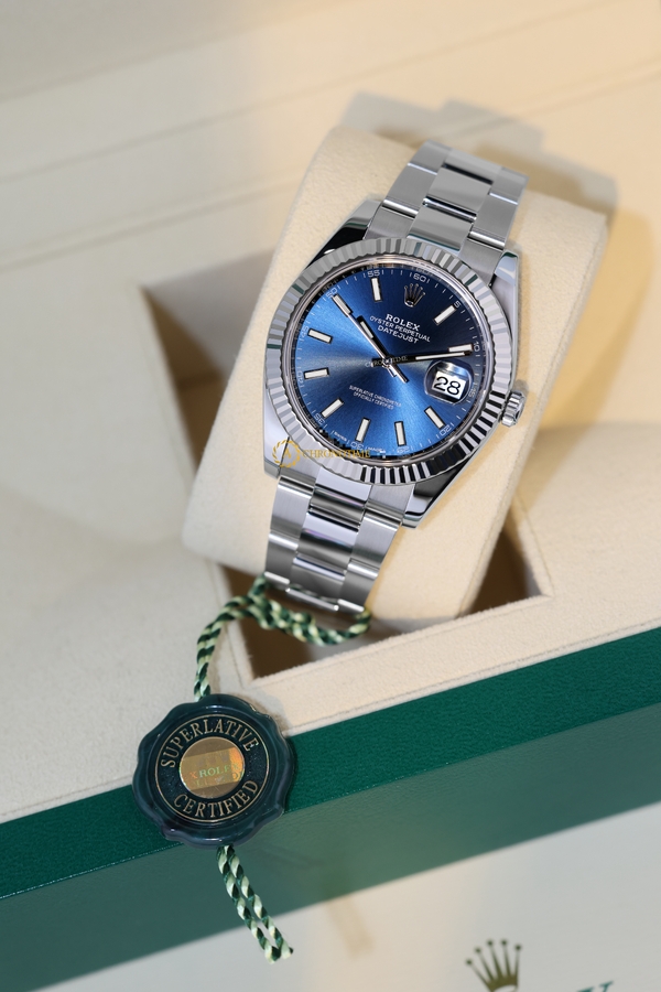 Часы Rolex Datejust 41 мм White Rolesor Bright Blue Dial 126334 