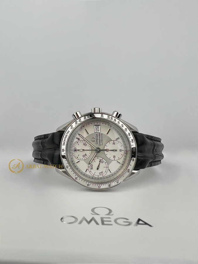 Omega Speedmaster Date Silver Dial 39 mm