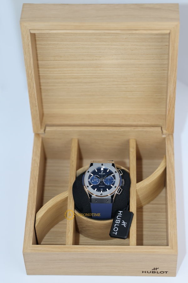 Hublot Classic Fusion Chronograph Titanium Blue. Dial 45 mm 521.NX.7170.RX