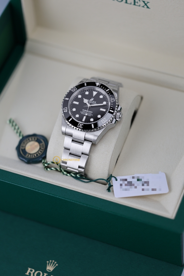 Rolex Submariner 41 mm Oystersteel Black Dial 124060