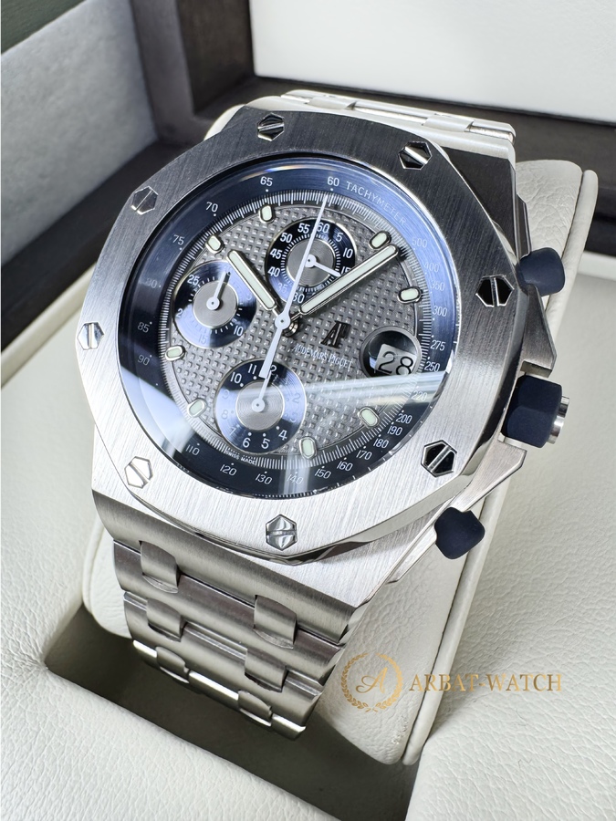 Audemars Piguet Royal Oak Offshore Chronograph Titanium 42 mm 25721TI.OO.1000TI.01
