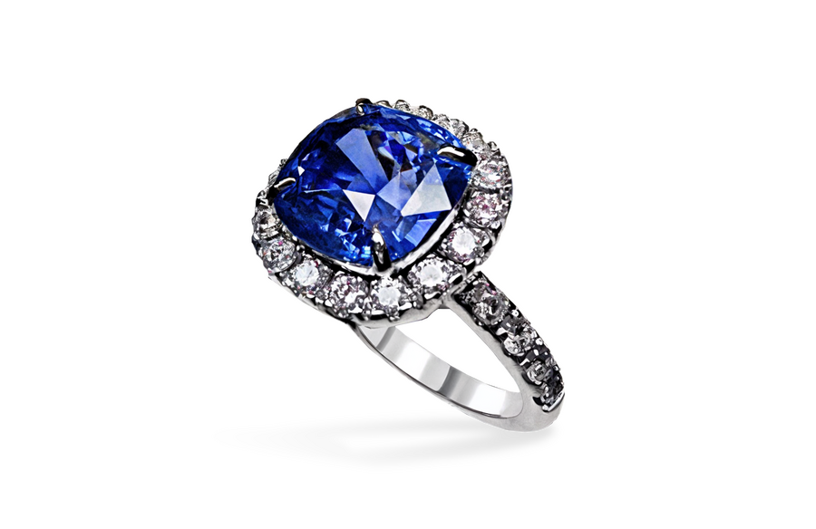 Кольцо «Natural Blue Sapphire Vivid Blue (Cornflower) No Heating 5,25 ct. 18k White Gold Diamonds