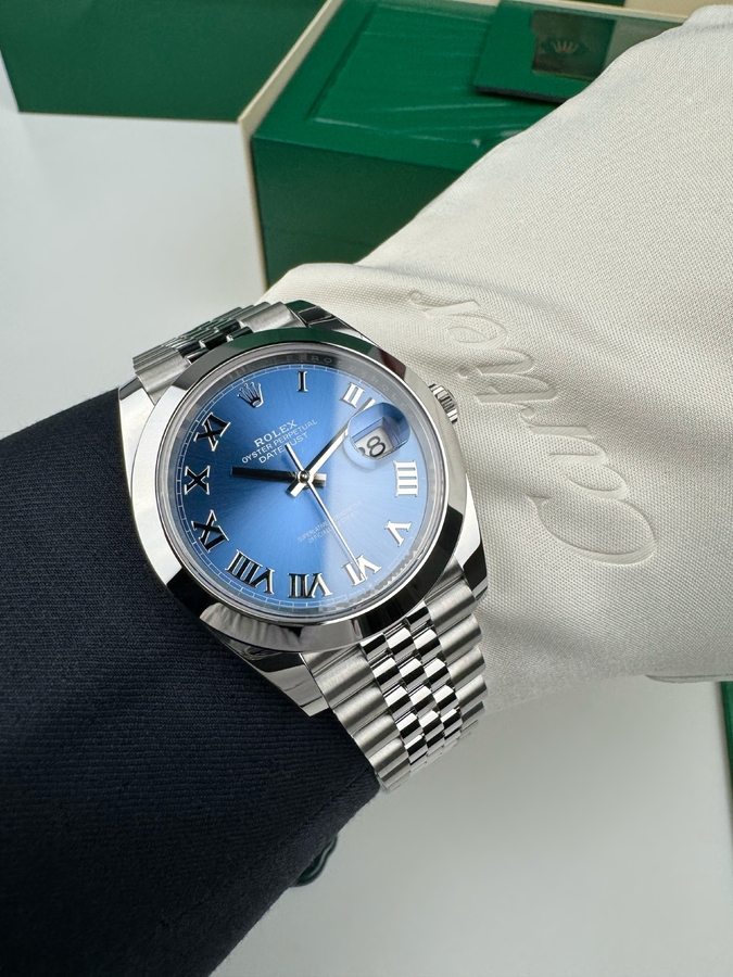 Rolex Datejust 41 mm Azzurro Dial 126300 Jubilee