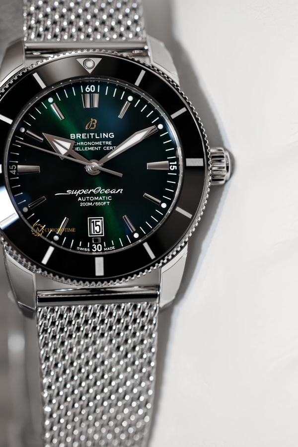 Breitling Superocean Heritage B20 Automatic Green Dial 46 mm AB2020 - Швейцарские часы Breitling Superocean Heritage B20 Automatic Green Dial 46 mm AB2020