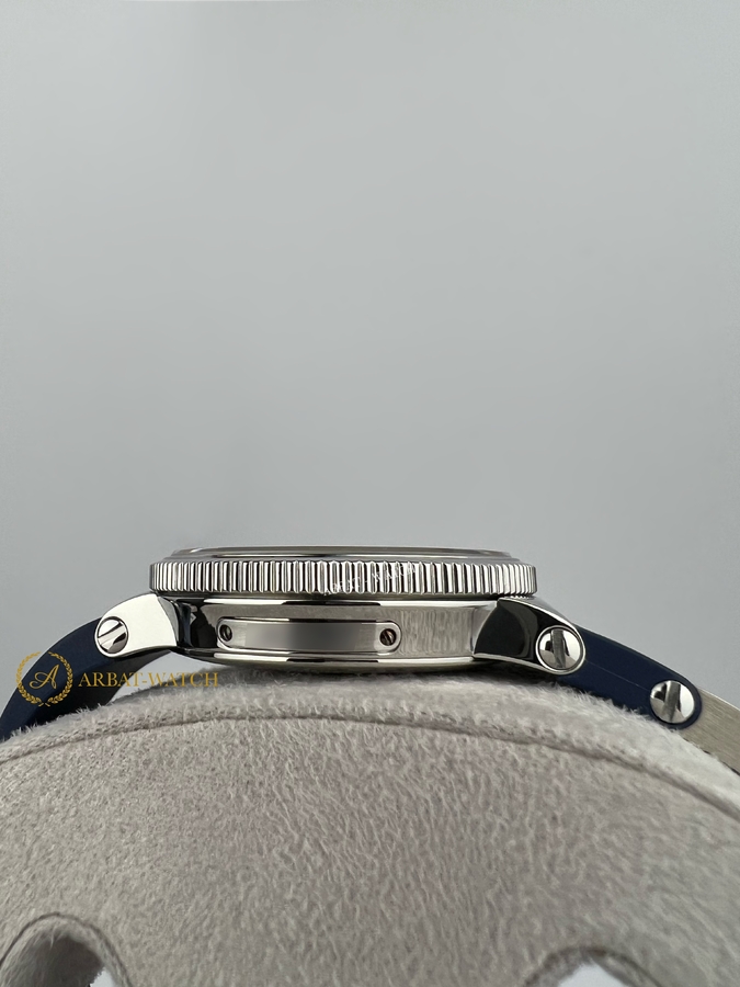 Ulysse Nardin Maxi Marine Chronometer Blue Dial 43 mm 263-67