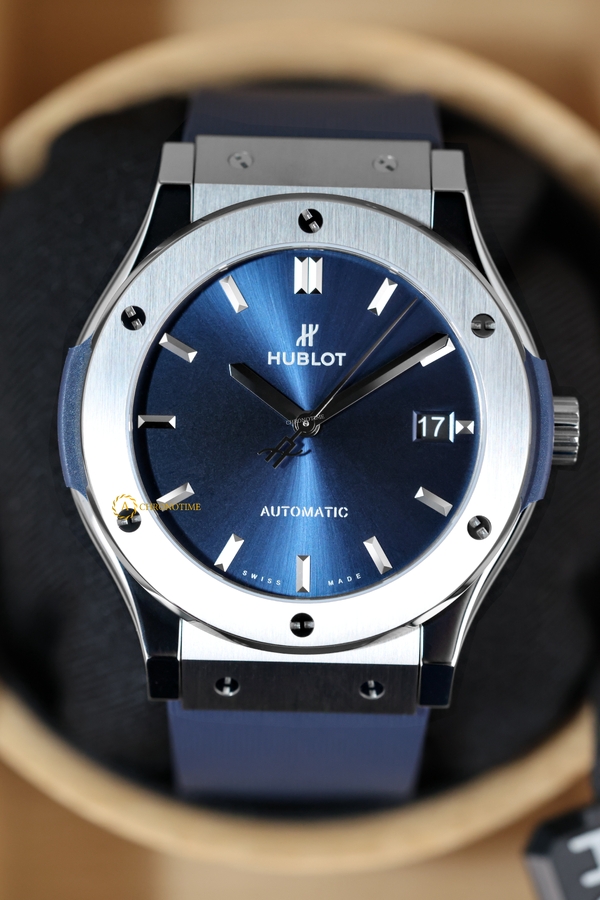 Hublot Classic Fusion Titanium Blue Dial 45 mm 511.NX.7170.RX