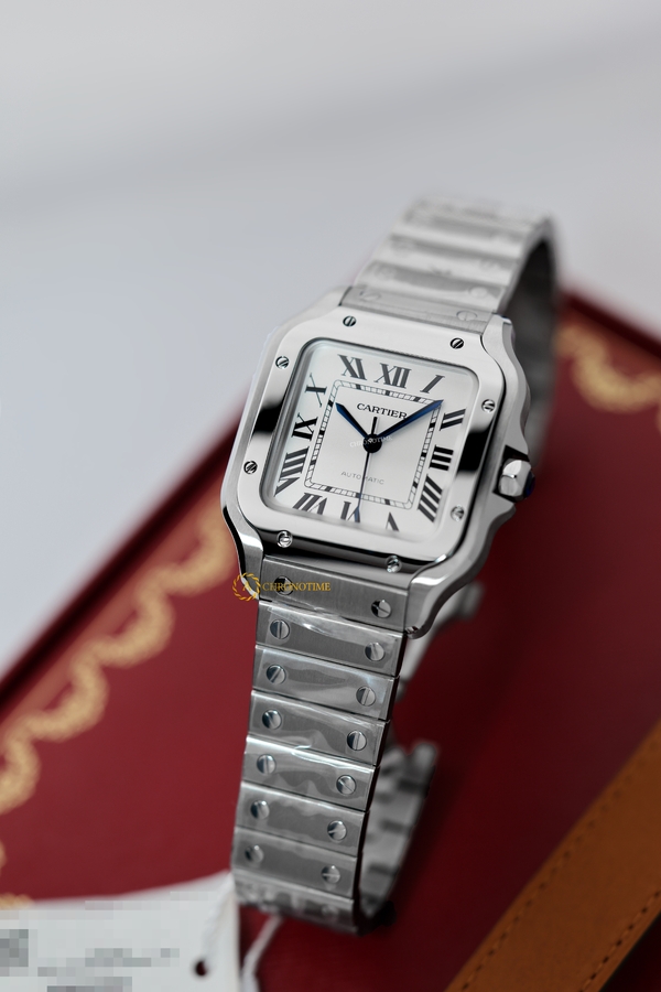 Cartier Santos De Cartier Medium Automatic Silver Opal Dial 41,9 x 35,1 mm WSSA0029