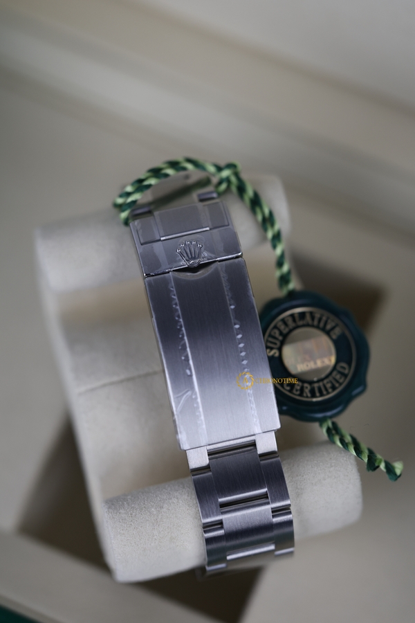 Rolex Sea-Dweller 43 mm Oystersteel Black Dial 126600