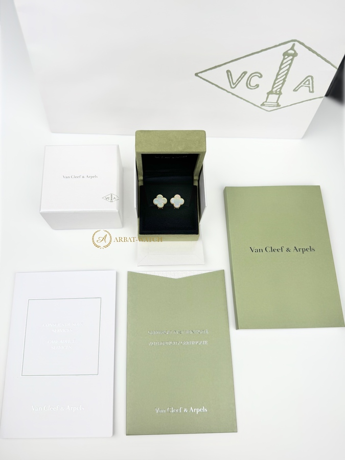 Серьги Van Cleef & Arpels Vintage Alhambra Pearl Yellow Gold