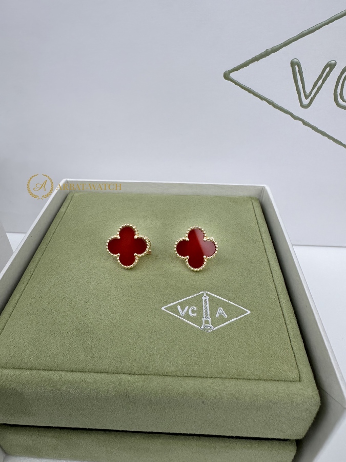 Серьги Van Cleef & Arpels Vintage Alhambra Carnelian Yellow Gold - Швейцарские часы Серьги Van Cleef & Arpels Vintage Alhambra Carnelian Yellow Gold