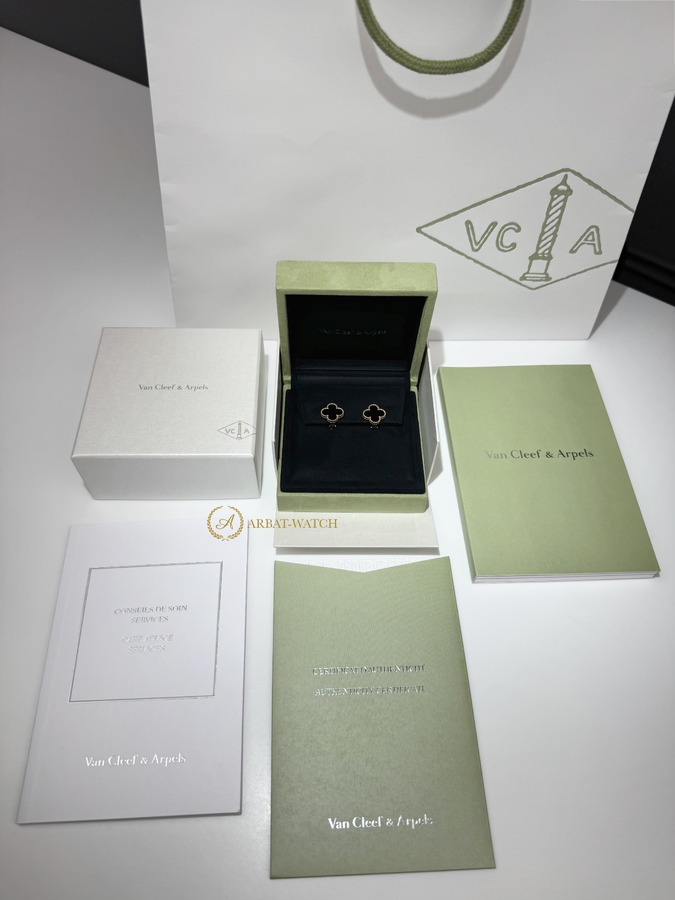 Серьги Van Cleef & Arpels Vintage Alhambra Onyx Yellow Gold