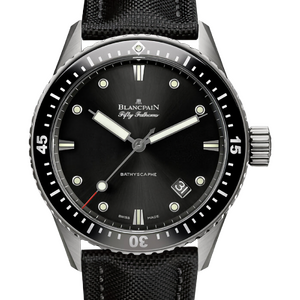 Blancpain Fifty Fathoms Bathyscaphe Titanium Black Dial 43,6 mm 5000-1230