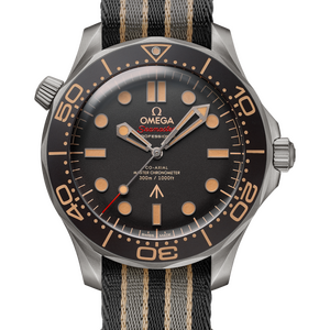 Omega Seamaster Diver 300 M Co-Axial Master Chronometer Titan 42 mm 007 Edition
