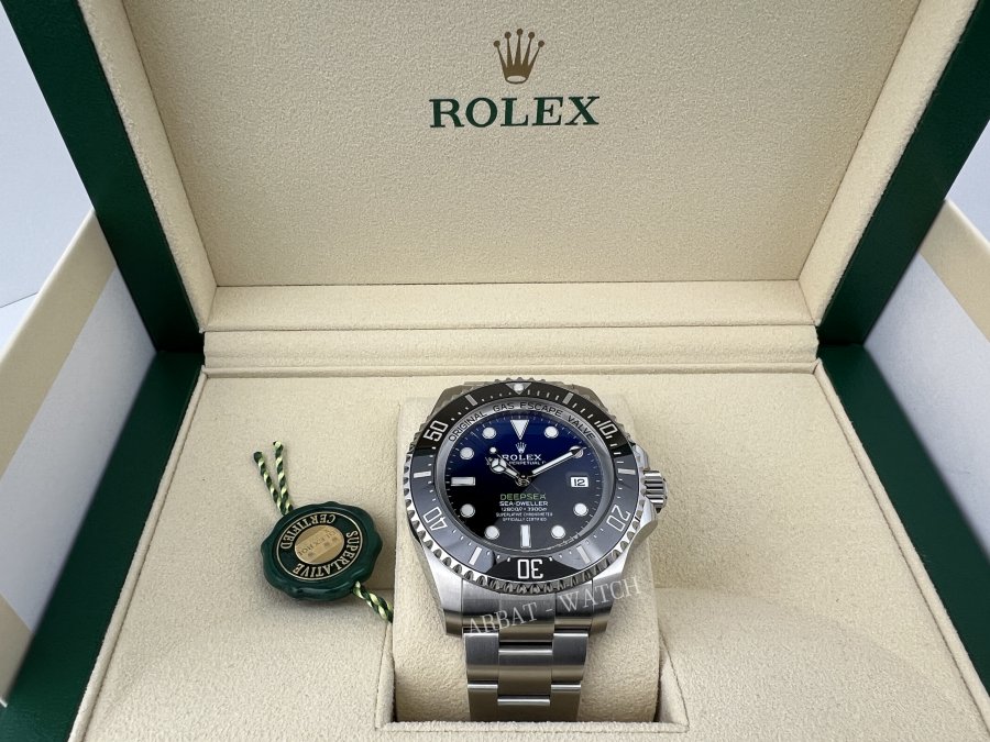 Rolex Sea-Dweller Deepsea D-Blue 44 mm 126660