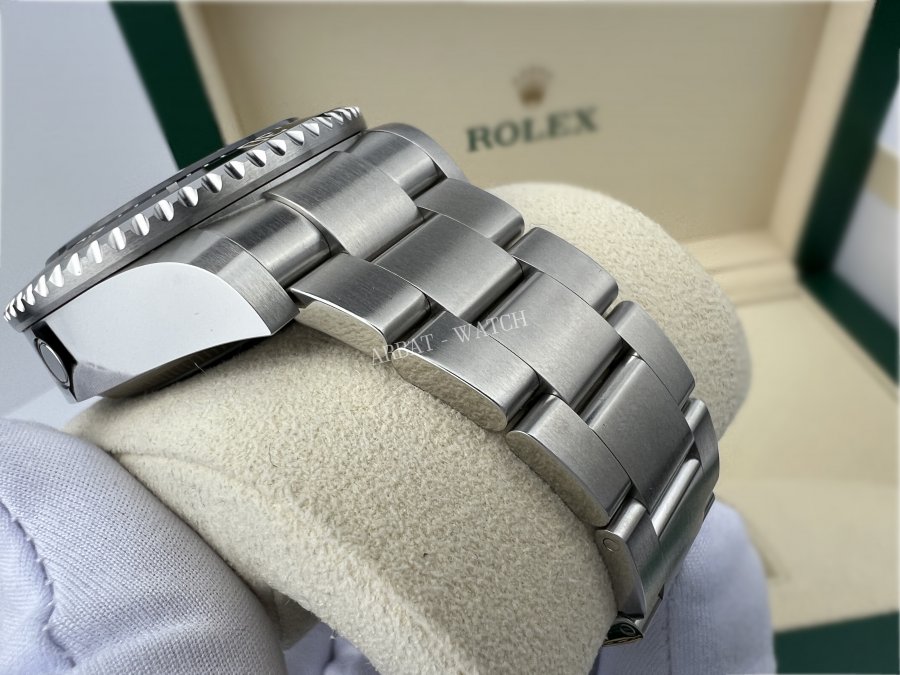 Rolex Sea-Dweller Deepsea D-Blue 44 mm 126660