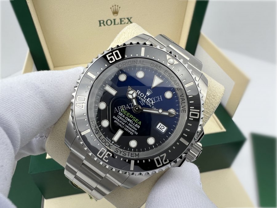 Rolex Sea-Dweller Deepsea D-Blue 44 mm 126660
