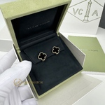 Серьги Van Cleef & Arpels Vintage Alhambra Onyx Yellow Gold