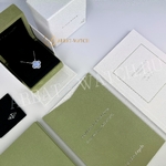 Подвеска Van Cleef & Arpels Vintage Alhambra Chalcedony White Gold